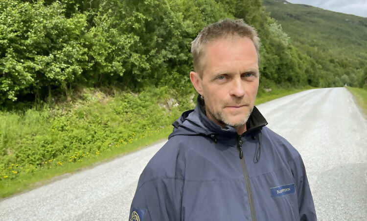 Fellingsleder Lars Gangås i Statens Naturoppsyn startet onsdag jakten på ungbjørnen. FOTO: JON HENRIK LARSEN