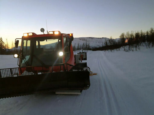 SIF Ski søker etter midler til å drifte tråkkemaskinen også i vinter. FOTO: PRIVAT