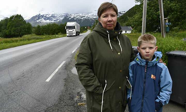 INNENFOR SYNSVIDDE: Marianne Kristiansen forteller at hun ikke tør å slippe sønnen Nataniel utenfor synsvidde. FOTO: TORBJØRN KOSMO