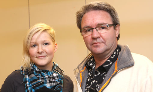 Monica Larssen (t.v) er Salangen Høyres nestleder, mens Ronny Karlsen (t.h) er den nye lederen i lokalpartiet. FOTO: JON HENRIK LARSEN