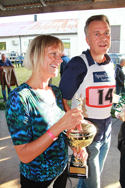 Rune Ytterstad og Anne-Lise Nilssen danset seg til topps i dansekonkurranse på Målselvfossen i helga. FOTO: JON HENRIK LARSEN