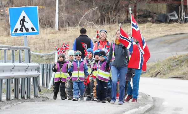 Øvde på 17.mai-tog