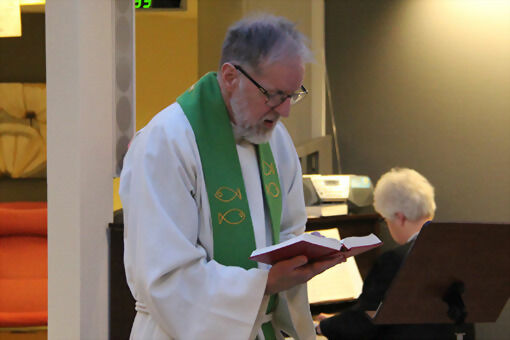Per Gustav Nilsen skal være en av prestene i gudstjenesten i Salangen kirke den 6.februar. ARKIVFOTO: KNUT-ARILD JOHANSEN