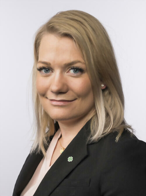 Sandra Borch (33) ble i går utnevnt til landbruks- og matminister i den nye Støre- regjeringen. FOTO: STORTINGET.