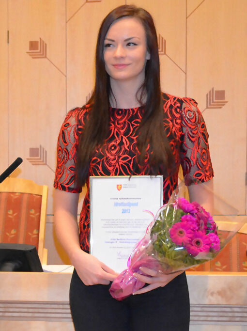 Vilde Berthine Rasmussen fra Salangen ble i dag tildelt Troms fylkeskommunes idrettstipend for 2013.