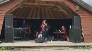 Video 1 - Sensommerfest i vinden