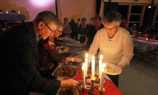 Eldre får sitt julebord