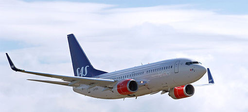 På bildet: SAS startet mandag med flyvninger fra Bardufoss til Oslo. FOTO: BYRÅ