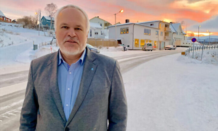 Ordfører Dag Sigurd Brustind i Ibestad kommune er glad folk kommer hjem til jul, men ber de følge alle smittevernreglene. ARKIVFOTO: JON HENRIK LARSEN