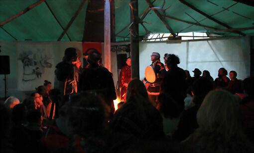 Sjamanfestivalen Isogaisa i Lavangen får i år 20.000 kroner i festivalstøtte fra Troms fylkeskommune. FOTO: KNUT ARILD JOHANSEN