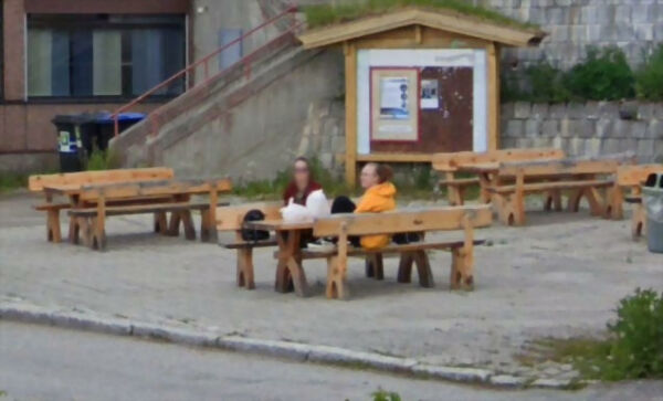 Sittebenkene er forsinket