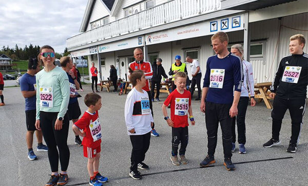 - Fin start på karusellen
