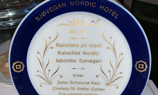 Smakfull åpning i 1974