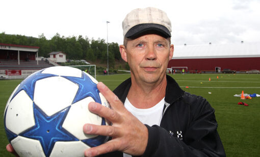 Utsetter turnering