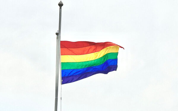 Har heist Pride- flagget