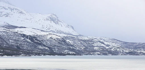 Salangen kommune har innført ferdselsforbund på havisen som ligger på Sagfjorden. FOTO: JON HENRIK LARSEN