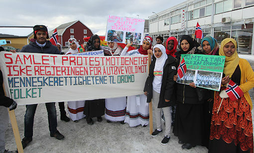 Noen demonstranter kom fra Målselv og Setermoen for å delta. FOTO: PER ASBJØRN GUNDERSEN
