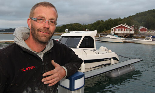 Åpner storslått marina