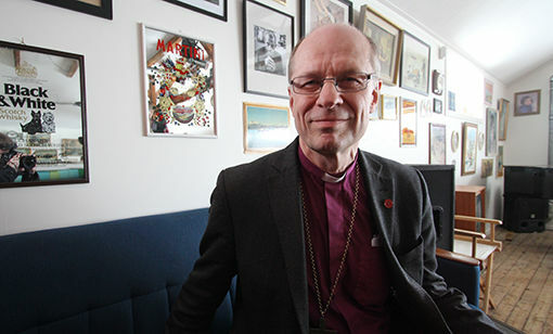 SOLIDARITET: Biskop i Nord-Hålogaland Olav Øygard oppfordrer til solidaritet i disse korona-tider. ARKIVFOTO: KNUT-ARILD JOHANSEN
