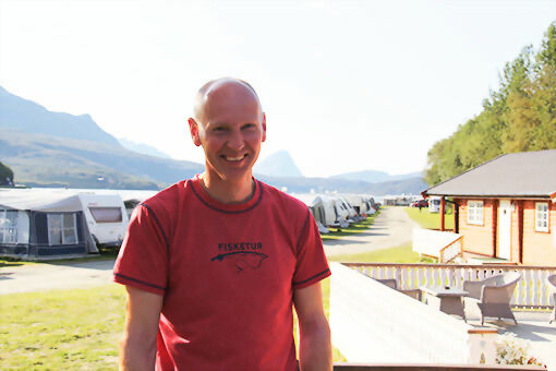 Ved Elvelund Camping har Tor Arne Chruickshank og resten av staben opplevd en god sommersesong og tallene holder seg helt på det jevne. FOTO: ALEKSANDER WALØR