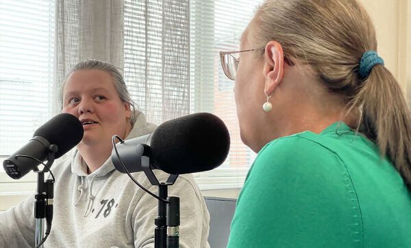 FM- samband i fem nye år