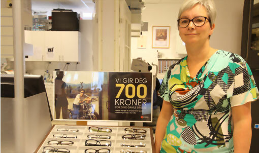 Line på Drecker Optikk Synsam på Sjøvegan har de mange kjente merker på brillene sine.  FOTO: VERONICA KLAUSSEN
