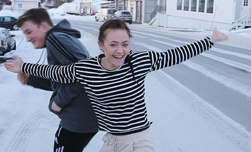 Sander Karlsen og Henriette Fredriksen håper mange vil melde seg på årets Ungdommens Kulturmønstring. FOTO: PER ASBJØRN GUNDERSEN