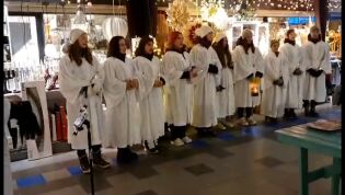 Video 1 - Sørget for julesang i sentrum