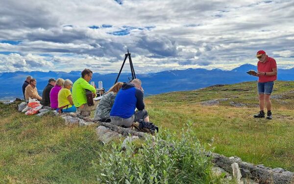 Talte til menigheten på fjellet