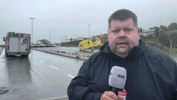 - Kunne se ut til at beredskapstropp gikk inn mot huset