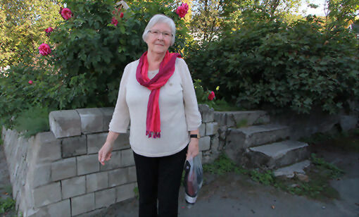 Olga Louise Simonsen er opptatt av at de eldre som bor på syke- og eldreinstitusjon faktisk bidrar med betaling for sitt opphold, og ikke er til last for samfunnet. FOTO: HERLEIF KRISTOFFERSEN