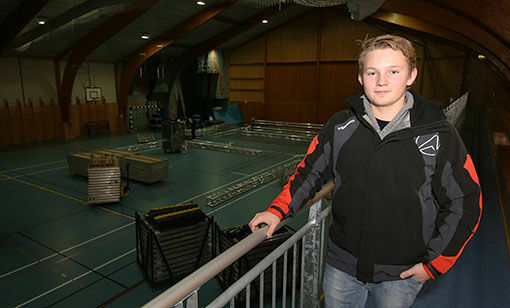 Tobias Mikalsen er en engasjert ungdom i Salangen- samfunnet. Nå ønsker han og starte ungdomslag til Fremskrittspartiet i Salangen. ARKIVFOTO: JON HENRIK LARSEN