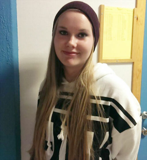 Stine Øverli fra Dyrøy er ikke i tvil om hvorfor hun går på Sjøvegan videregående skole.