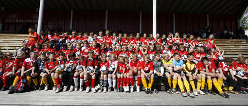 Fotballskolen på Idrettsheia har vært et populært innslag hver sommer. FOTO: JON HENRIK LARSEN
