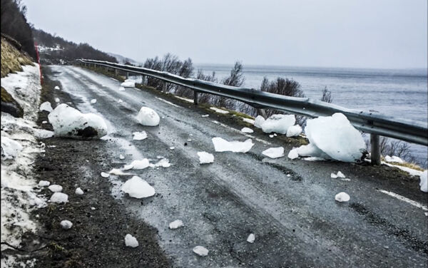 Is-ras sperret vei i Svinlia