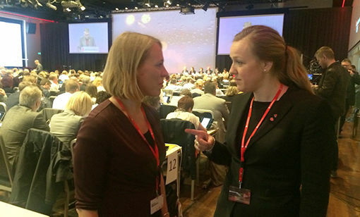 Kristine Haugen og Anniken Huitfeldt diskuterer nordområdene på Aps landsmøte i helga.