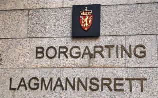 Endrer navn på rettsinnstans
