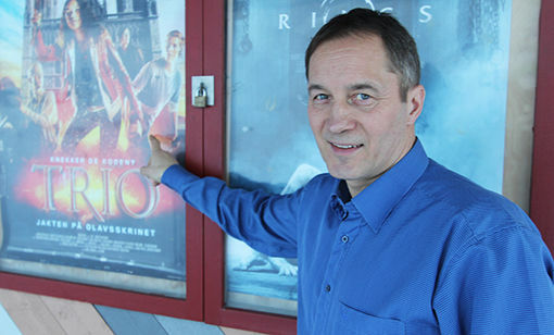 Kultur og kinosjef Kurt Jan Kvernmo i Salangen kommune ser frem til kinostart igjen i slutten av september. ARKIVFOTO: PER ASBJØRN GUNDERSEN